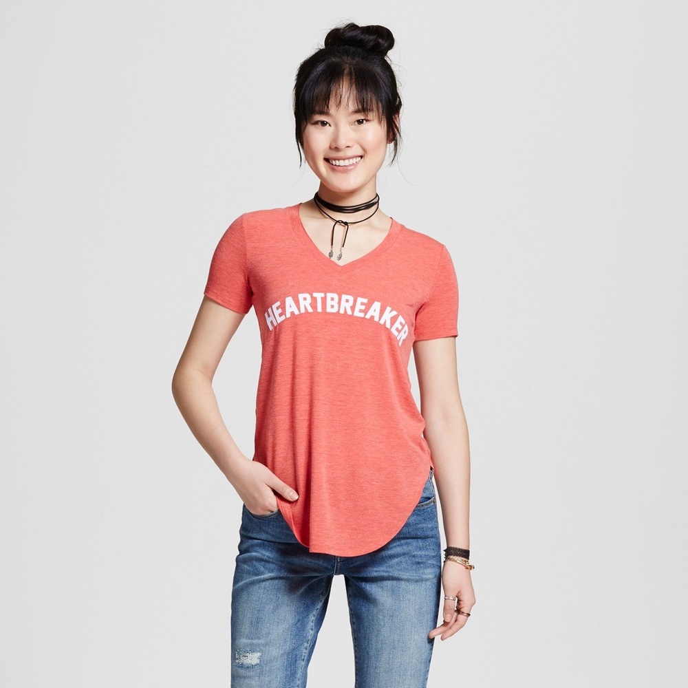 Well Worn HEARTBREAKER Tee Small Red Graphic SOFT
